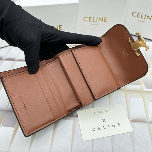 超激安ブランド財布偽物着用イメージ